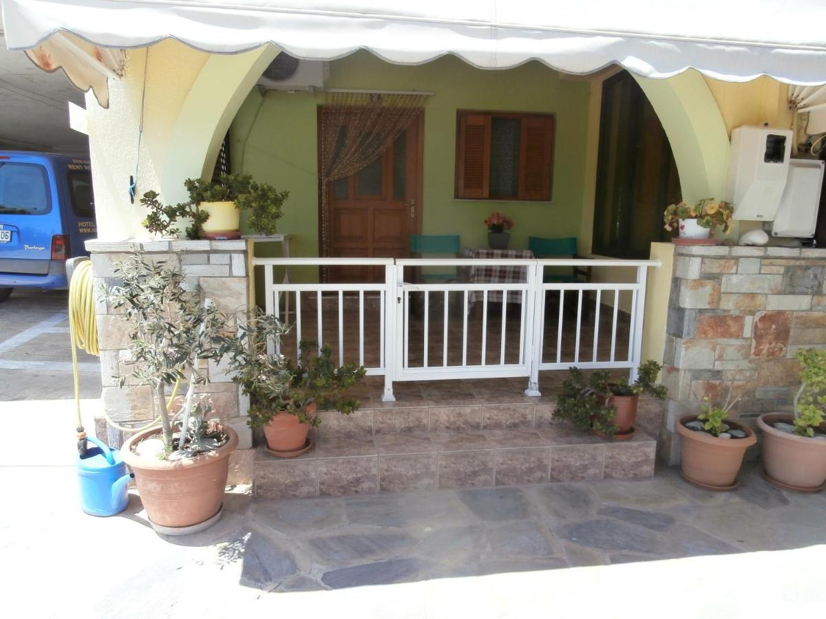 Haravgi Hotel Patitiri  Exterior photo