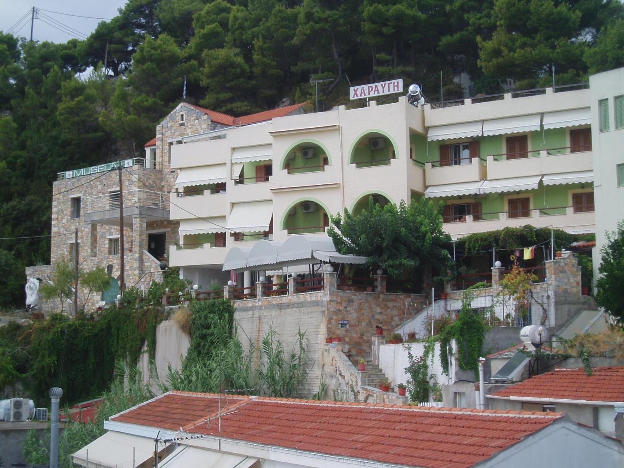 Haravgi Hotel Patitiri  Exterior photo